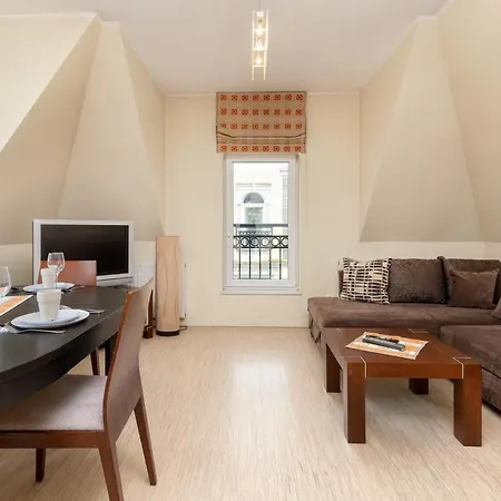 Apartment Piastowska Jelitkowo By Renters